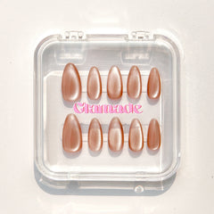 Glamade Signature