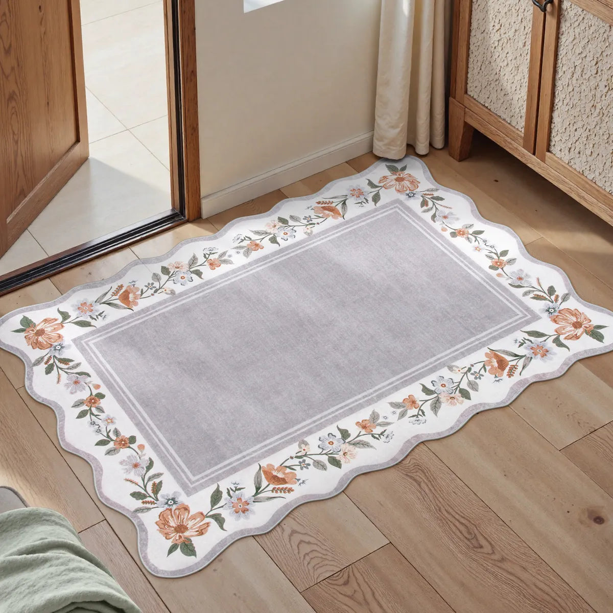 Ariele Washable Vintage Floral Scalloped Gray Purple Rug
