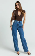 Duncan Top - Cap Sleeve Slit Neck Zip Front Top in Chocolate