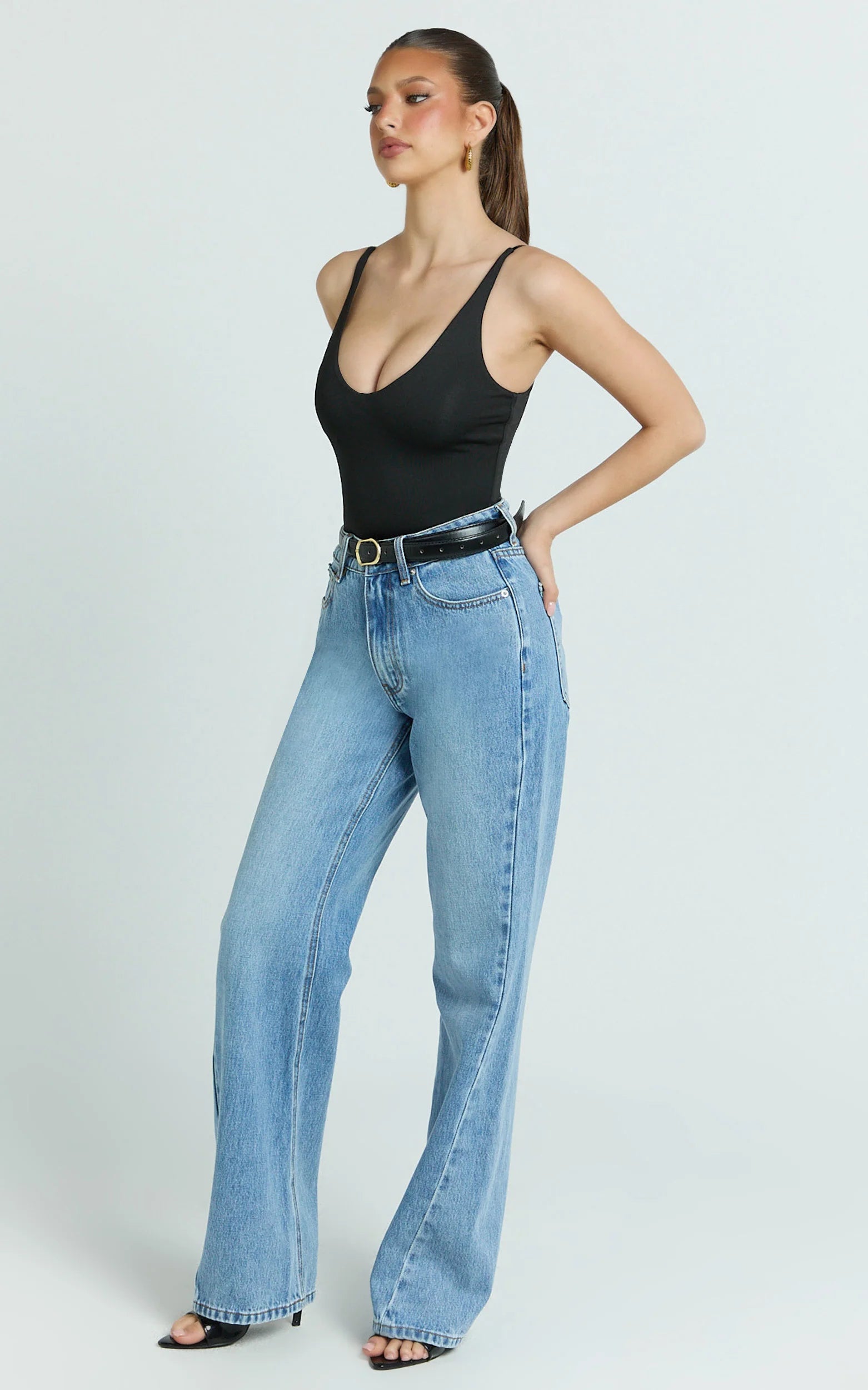 Stephie Bodysuit - V Neck Bodysuit in Black